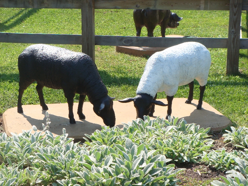 Western Michigan [2009] 347.JPG - Scenes from Frederik Meijer Gardens & Sculpture Park.